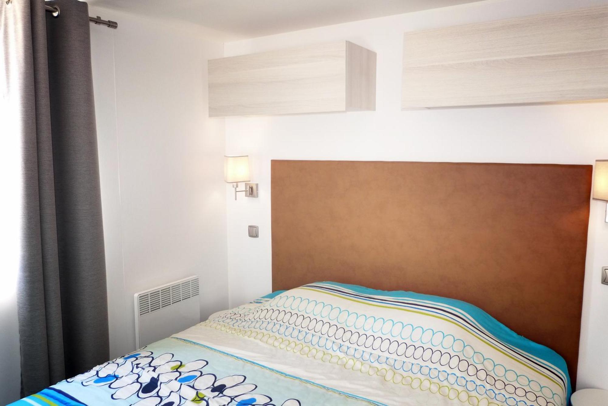 Camping Le Mediterranee Hyeres Room photo