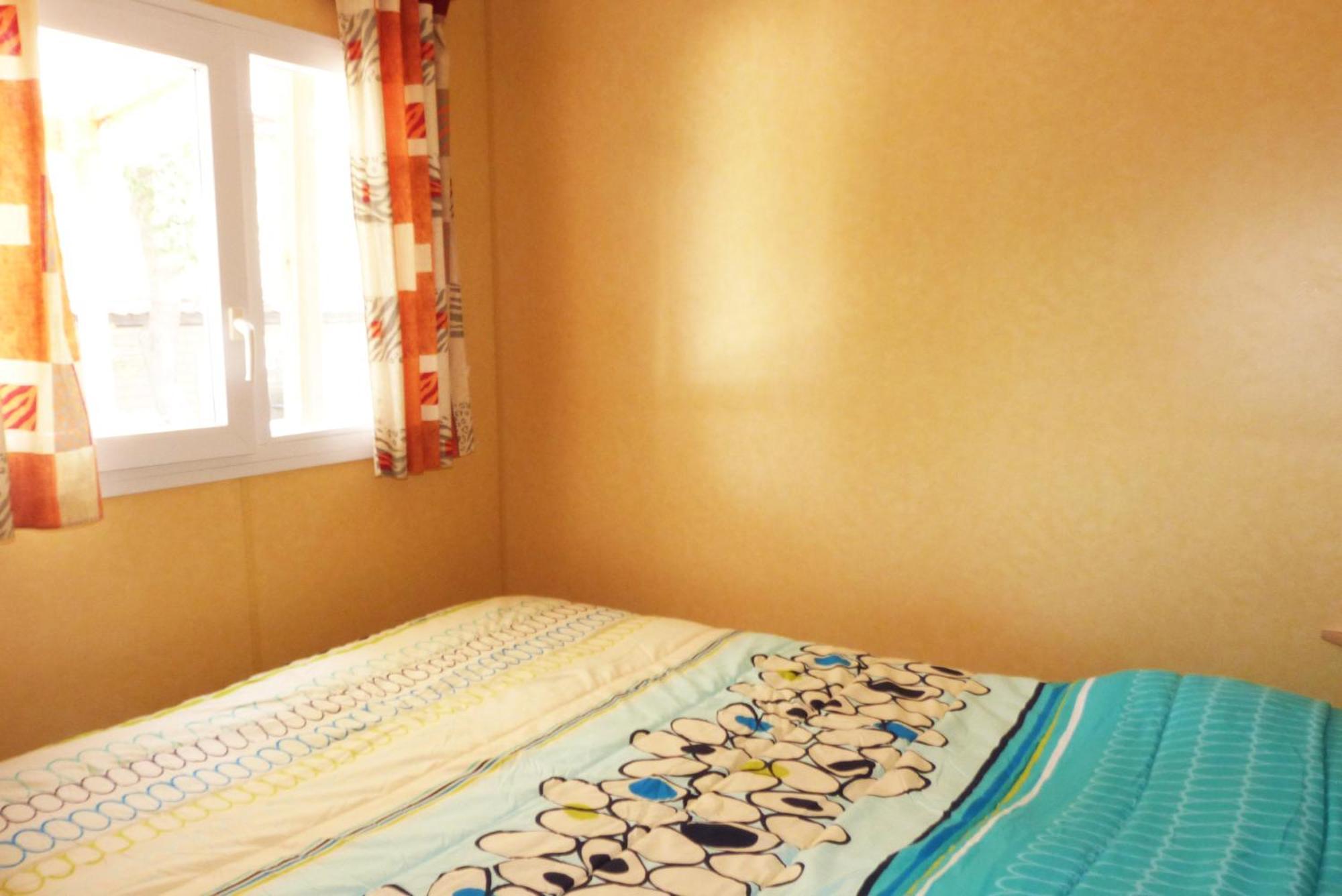 Camping Le Mediterranee Hyeres Room photo